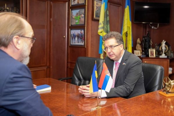 Сербія відновлює повноцінну співпрацю з Україною