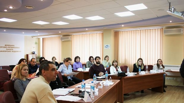 Маркетингова стратегія та інструменти інтернет просування: у Краматорську пройшов тренінг для підприємців