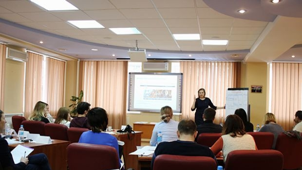 Маркетингова стратегія та інструменти інтернет просування: у Краматорську пройшов тренінг для підприємців