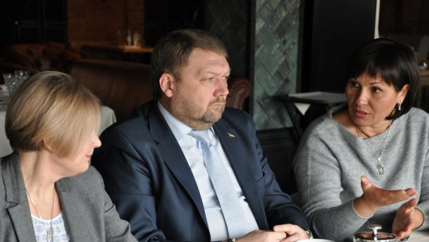 Бізнес-сніданок з виконавчим директором Канадсько-української торгової палати Еммою Турос 23.02.2018