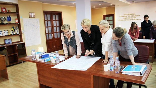 Тренінг Лідерство в дії для жінок-підприємців Донеччини