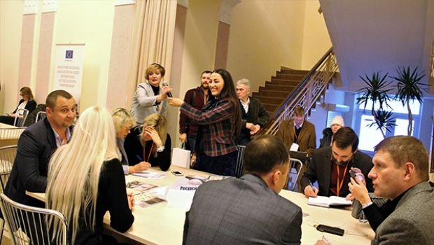 Анти-конференція Export Talks